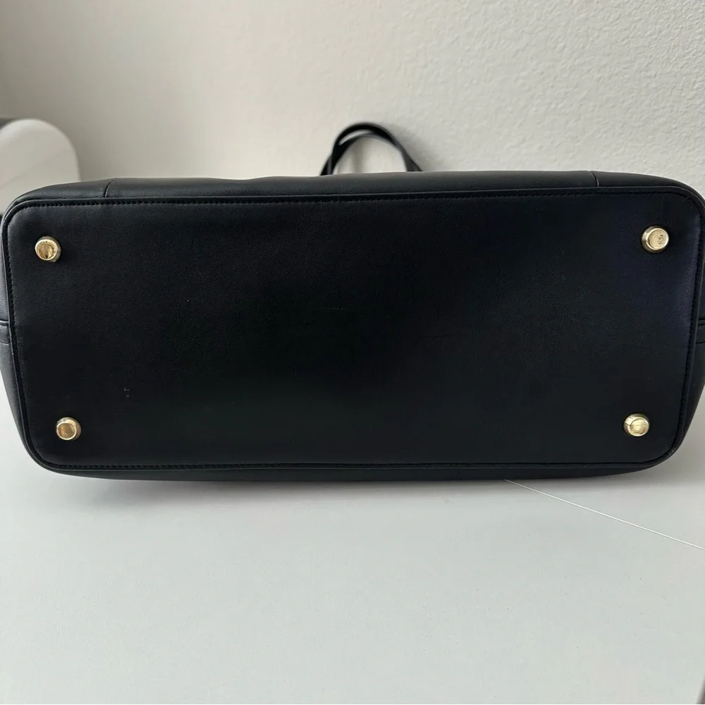 TUMI Everyday Tote Bag Voyageur Leather in Black - Picture 6 of 10